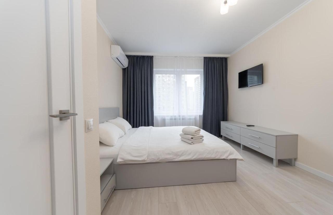 бориса гмирі 20, 12 Apartment